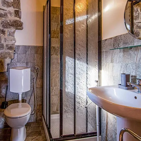 Torre Di Riosecco Poppi